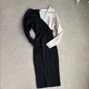 Elegant Gray and Cream Knit Dress